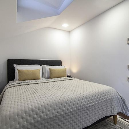 Sleek Residence Flat With Great Location In Sisli Istambul Extérieur photo