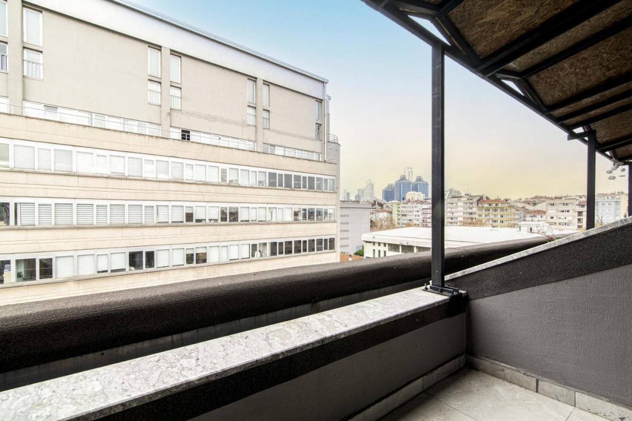 Sleek Residence Flat With Great Location In Sisli Istambul Extérieur photo